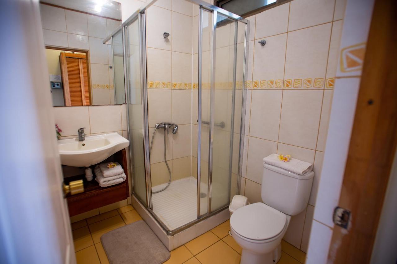 Hostal Uruhao Hanga Roa Buitenkant foto