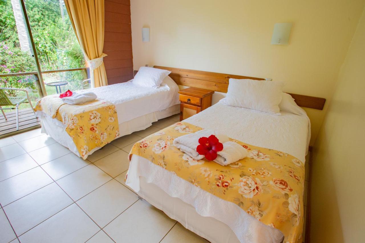 Hostal Uruhao Hanga Roa Buitenkant foto