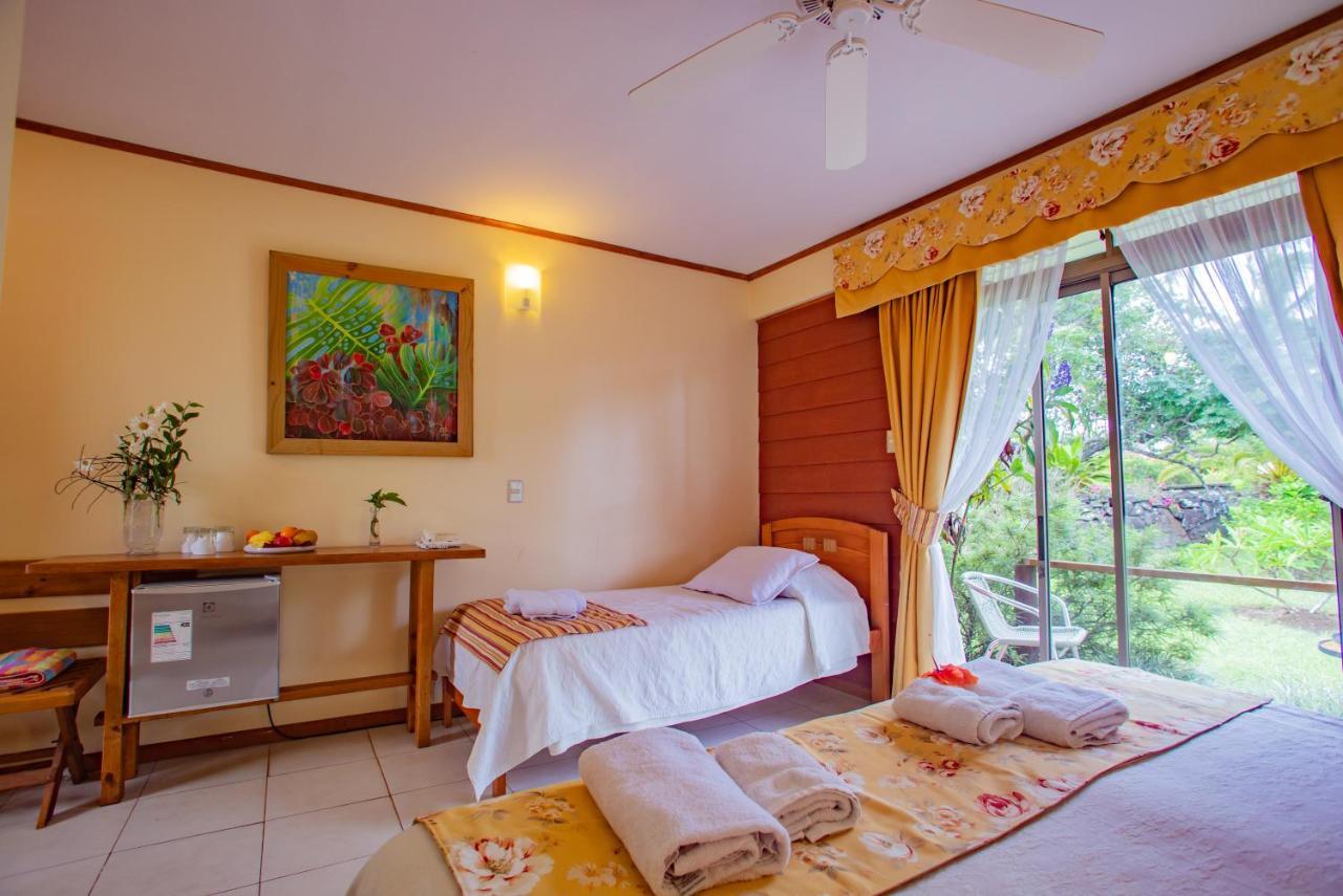 Hostal Uruhao Hanga Roa Buitenkant foto