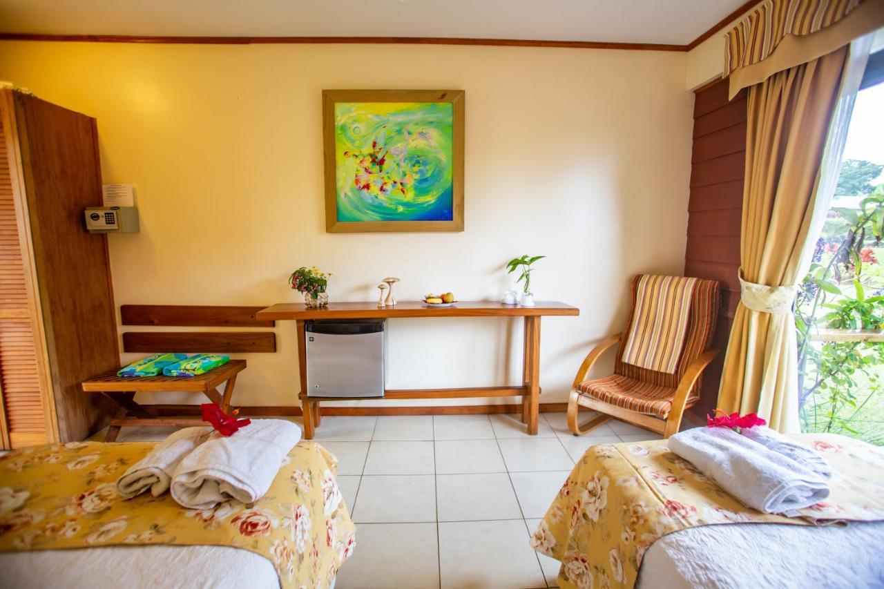 Hostal Uruhao Hanga Roa Buitenkant foto