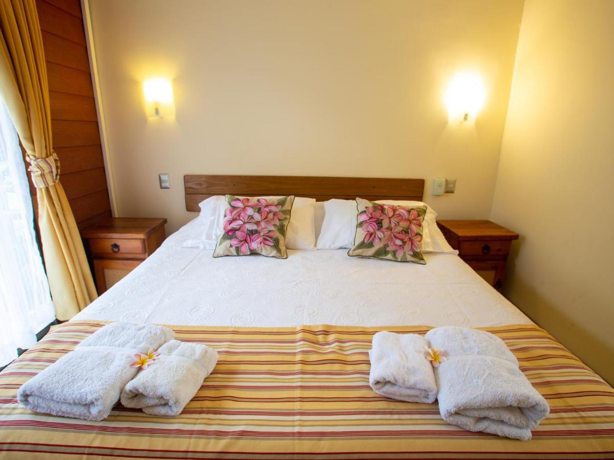 Hostal Uruhao Hanga Roa Buitenkant foto