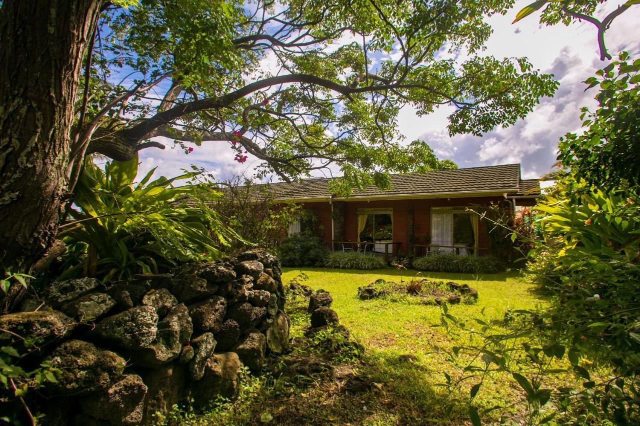 Hostal Uruhao Hanga Roa Buitenkant foto