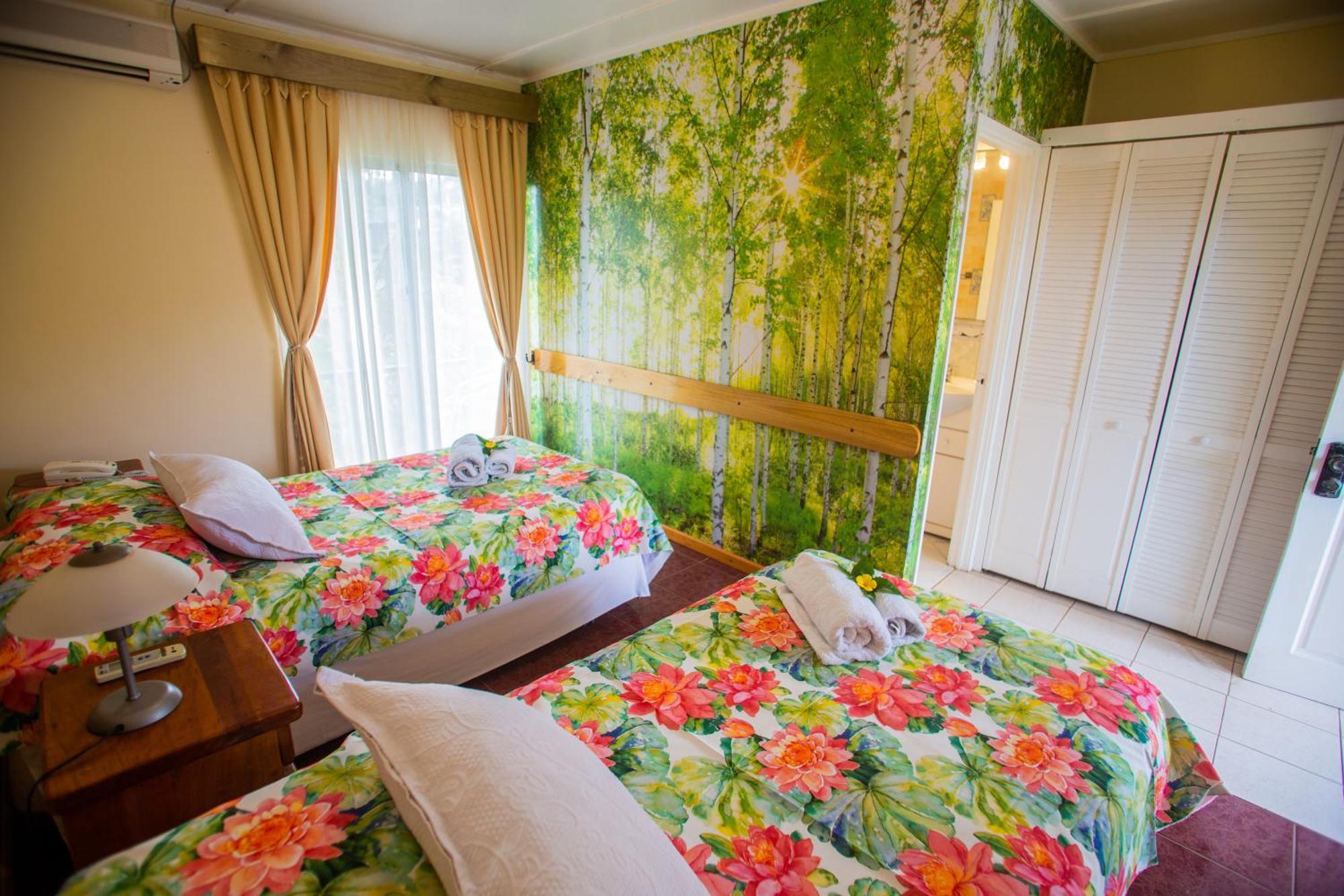 Hostal Uruhao Hanga Roa Buitenkant foto